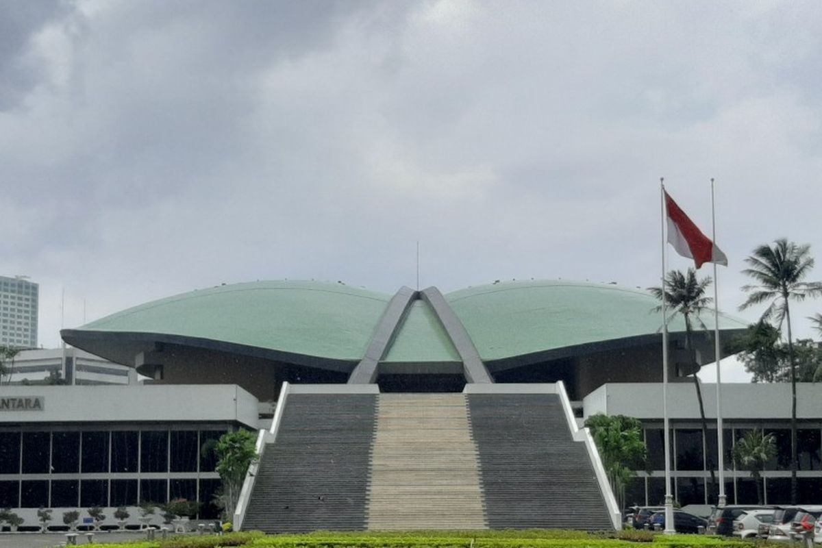 Gaji DPR Naik Rp 3 Juta Sehari? Ini Fakta dan Rincian Lengkapnya!