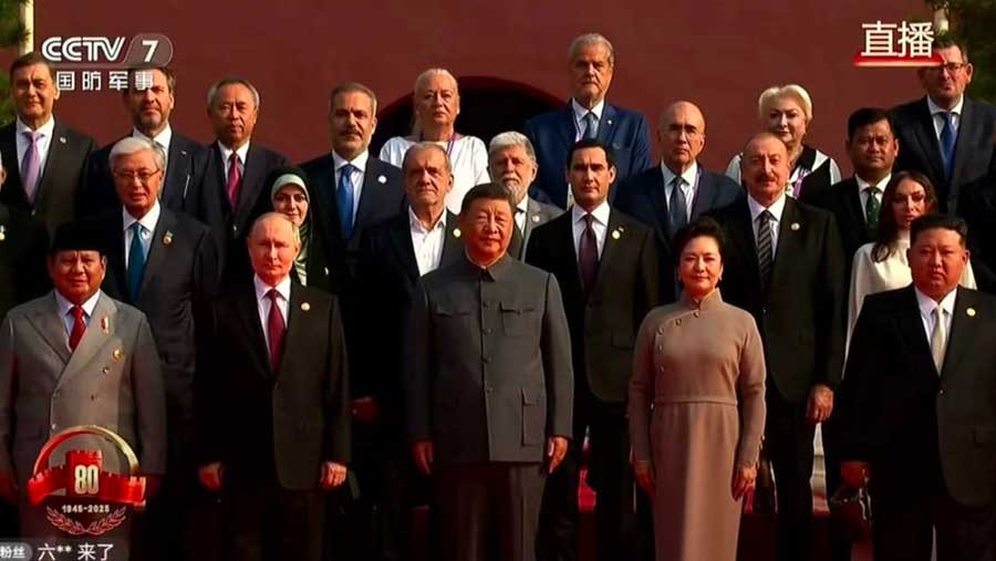 Prabowo Berdiri Gagah Bareng Xi Jinping, Putin, dan Kim Jong Un di Parade Militer China!