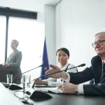 Digitalisasi Layanan Publik Makin Luas: Bansos hingga INA Digital Jadi Prioritas